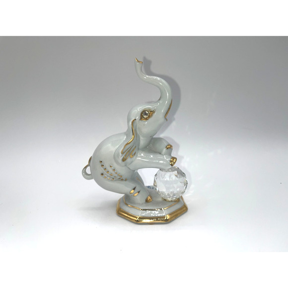 Capodimonte Other - Vintage Capodimonte Elephant Balancing on Swarovski Crystal Ball Gold White Cute